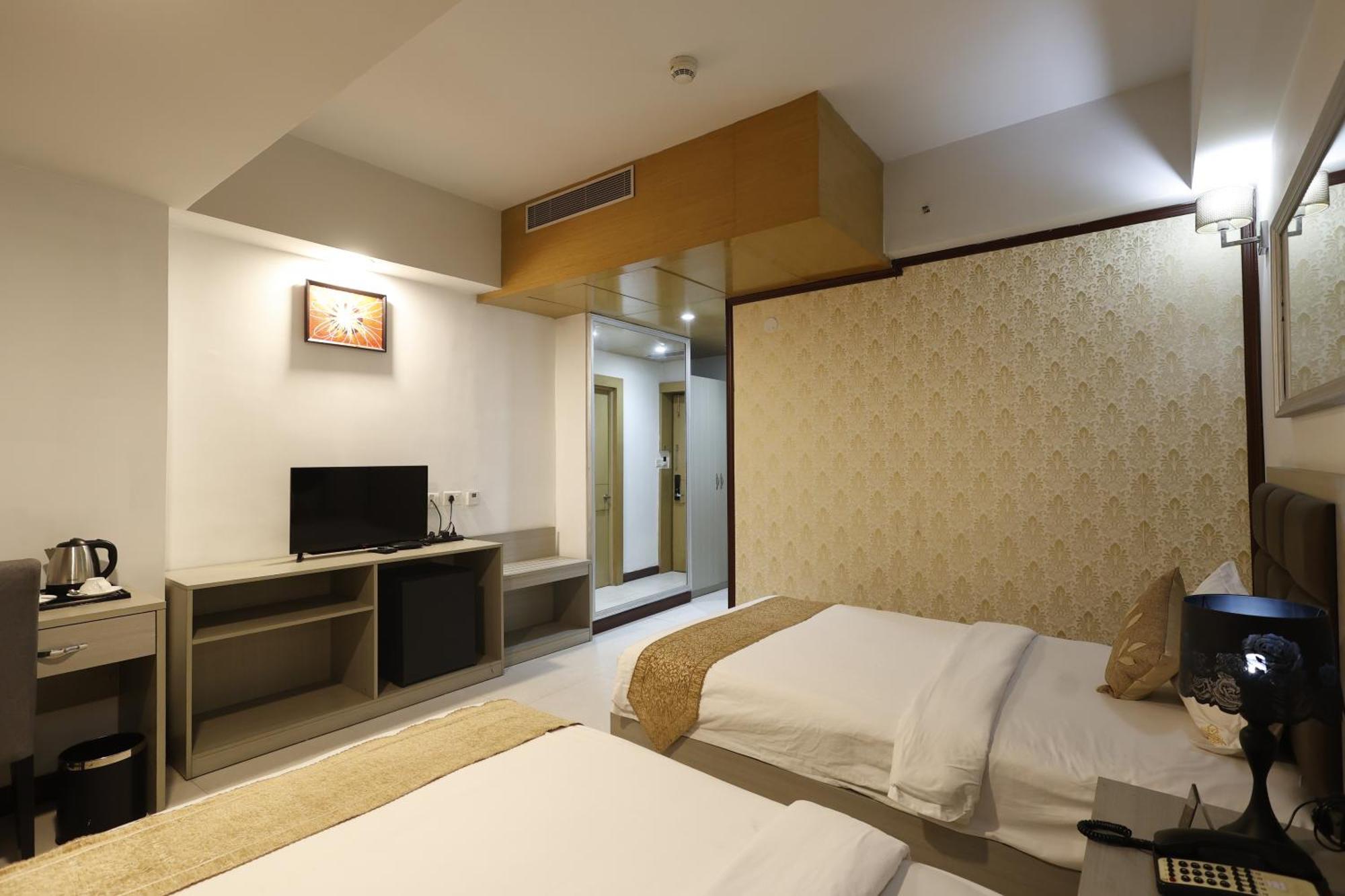 Aristocrat Hotel Calcutta Eksteriør billede