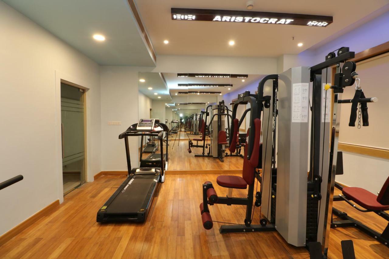 Aristocrat Hotel Calcutta Eksteriør billede