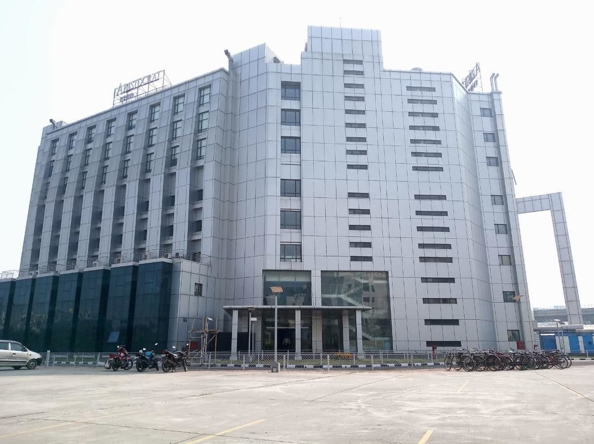 Aristocrat Hotel Calcutta Eksteriør billede